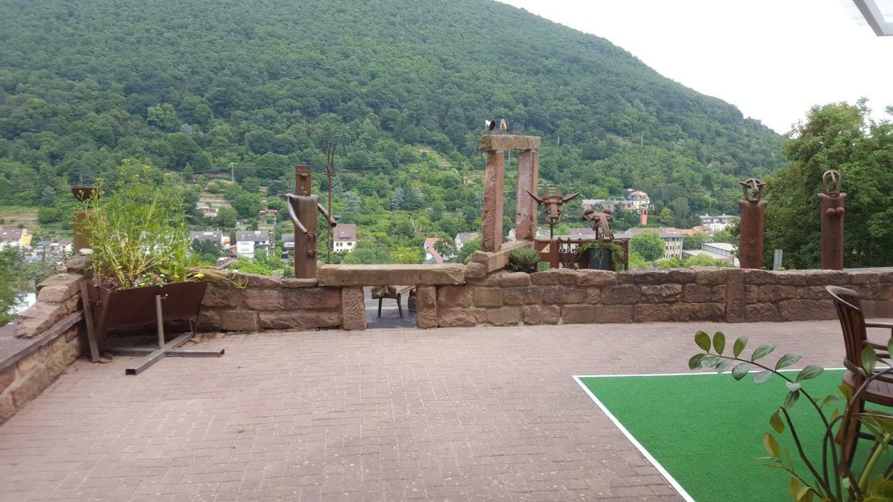 Ferienwohnung Uhuherz Нойштадт-ан-дер-Вайнштрасе Экстерьер фото