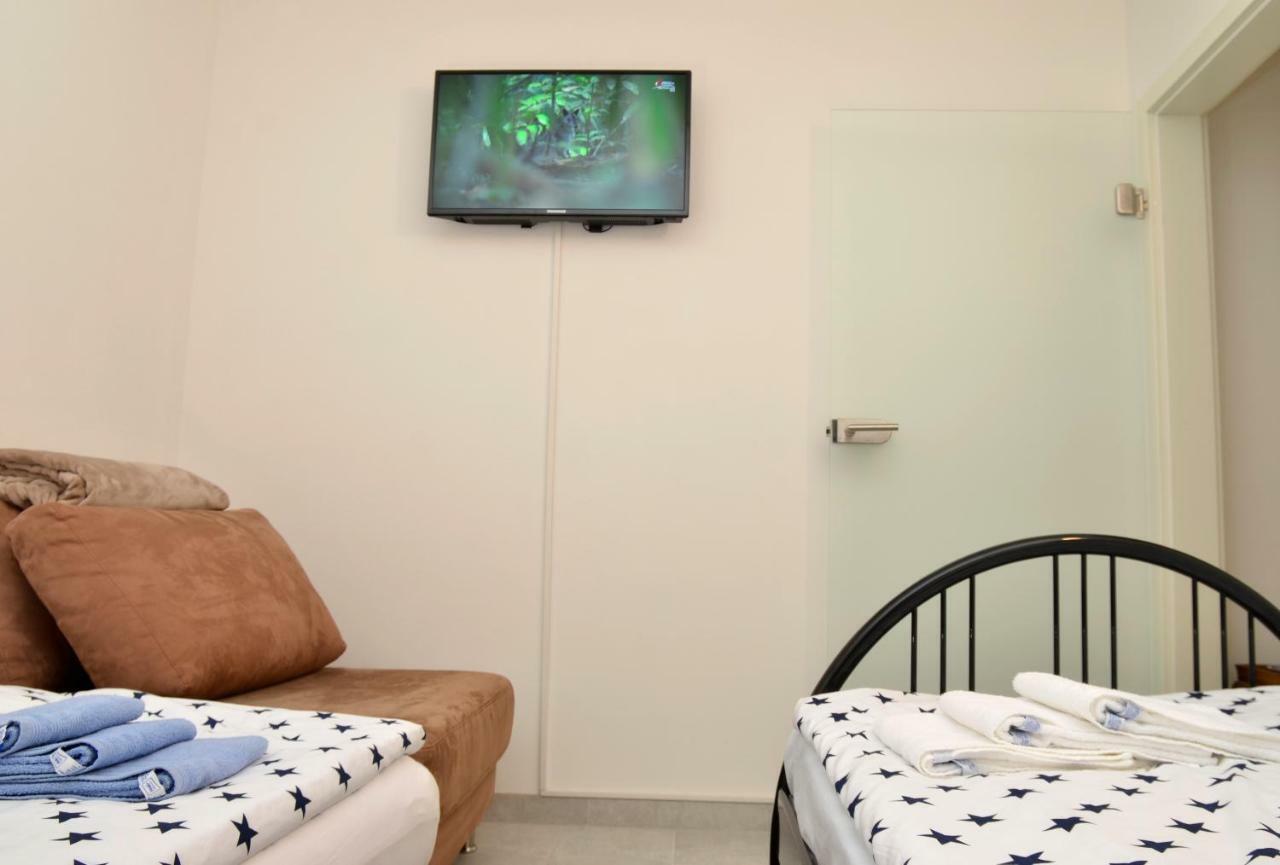 Ferienwohnung Uhuherz Нойштадт-ан-дер-Вайнштрасе Экстерьер фото