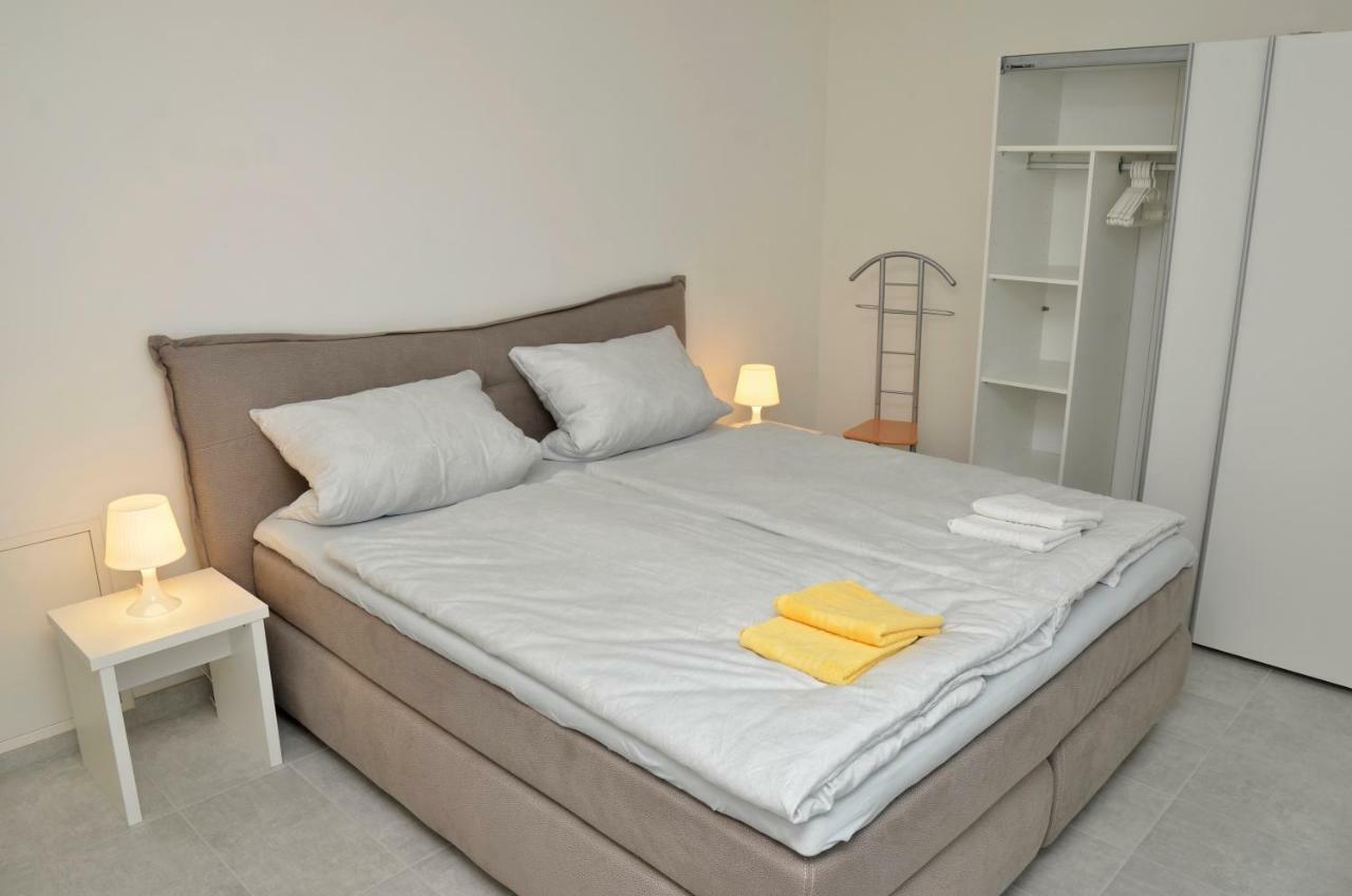 Ferienwohnung Uhuherz Нойштадт-ан-дер-Вайнштрасе Экстерьер фото